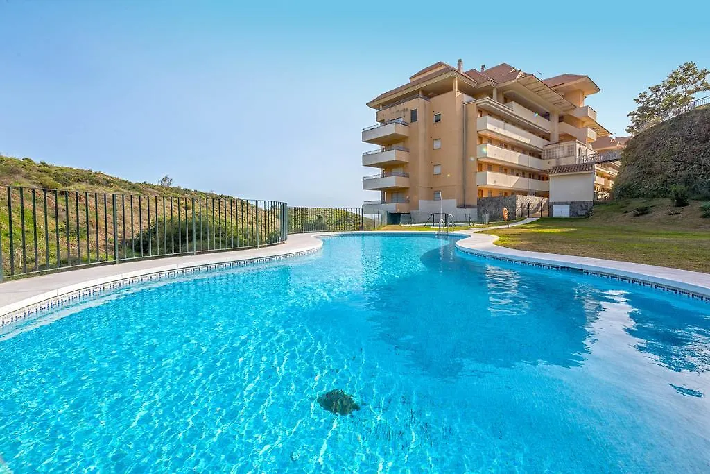 Carvajal Luxury Apartments - Free Parking Fuengirola
